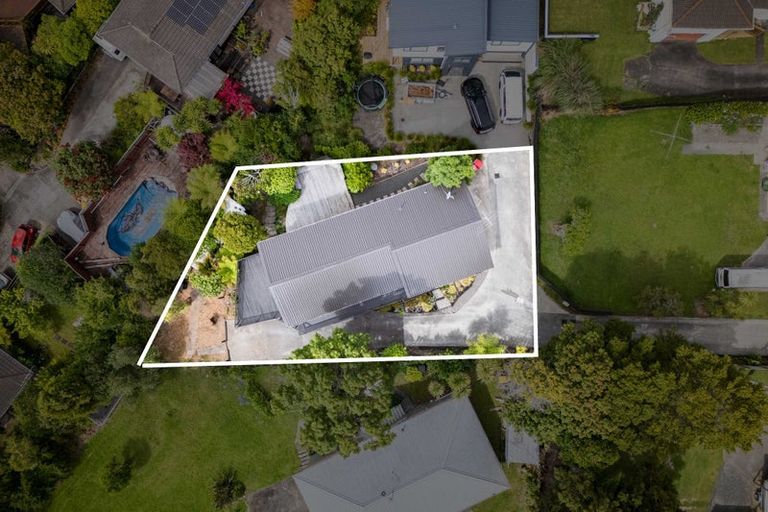 Photo of property in 142 Glamorgan Drive, Torbay, Auckland, 0630
