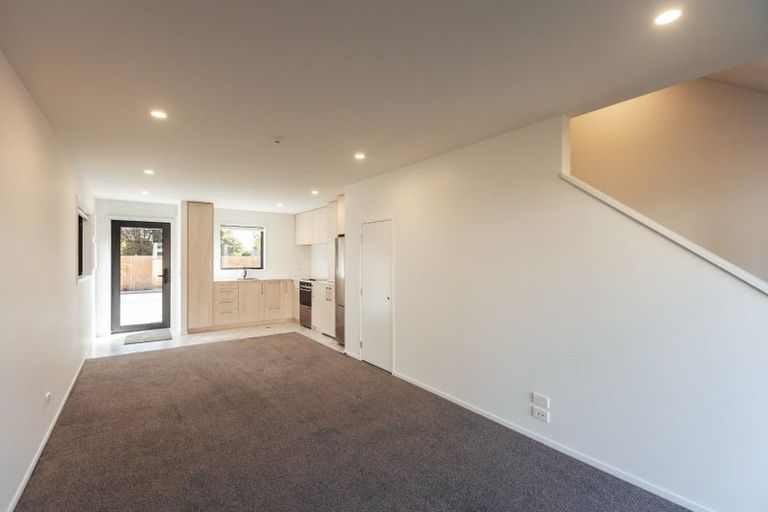 Photo of property in 4/12 Matata Place, Dallington, Christchurch, 8061
