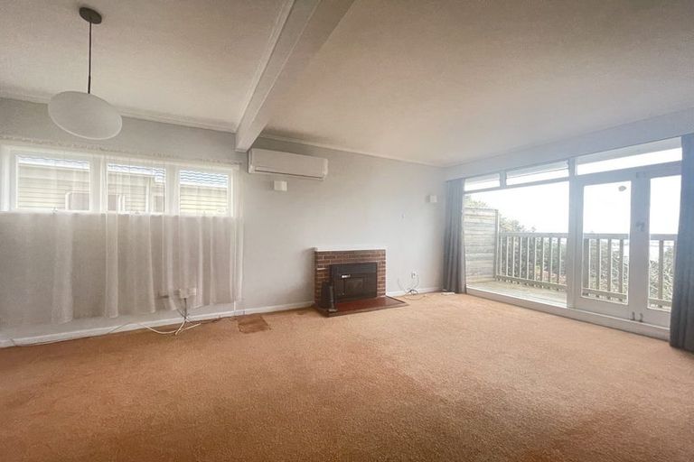 Photo of property in 232 Hillsborough Road, Hillsborough, Auckland, 1042