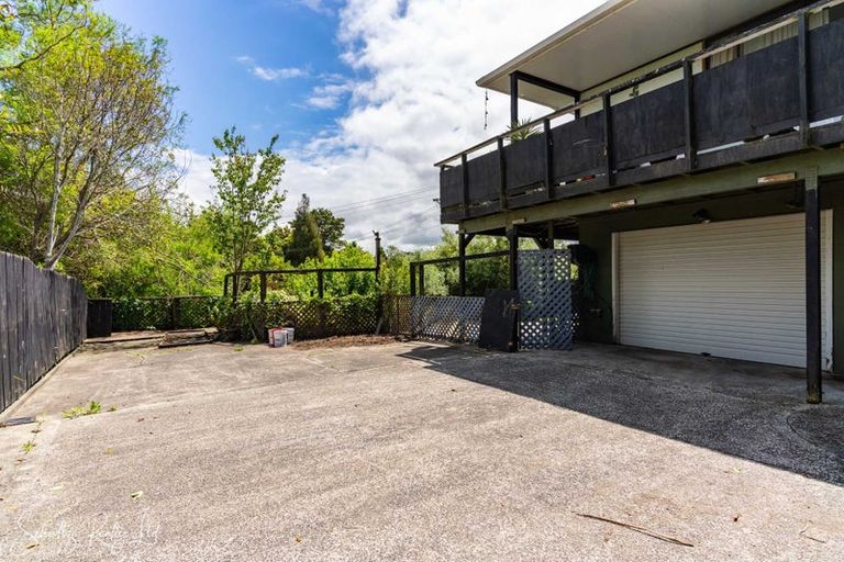 Photo of property in 185 Hurndall Street West, Maungaturoto, 0520