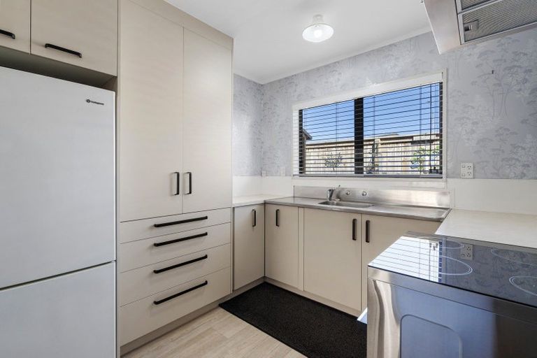 Photo of property in 936b Cameron Road, Gate Pa, Tauranga, 3112