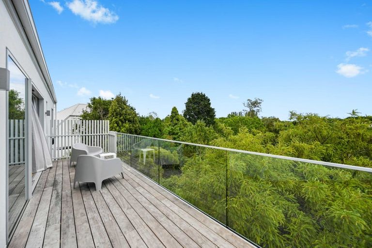 Photo of property in 4/24 Pickering Crescent, Chedworth, Hamilton, 3210