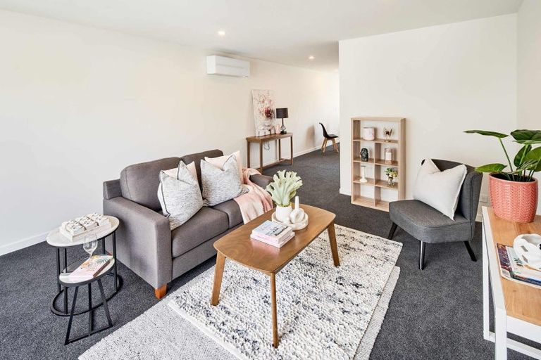 Photo of property in 45 John Street, Stokes Valley, Lower Hutt, 5019