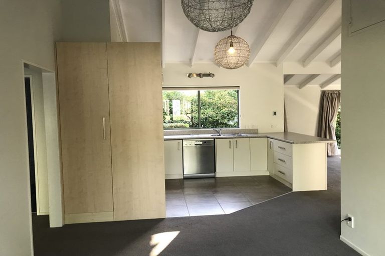 Photo of property in 72 Standen Street, Karori, Wellington, 6012