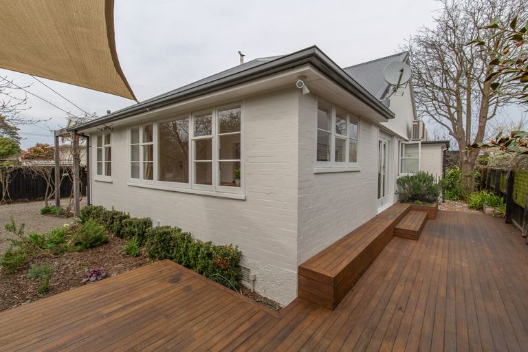 Photo of property in 3 Kain Avenue, Strowan, Christchurch, 8052