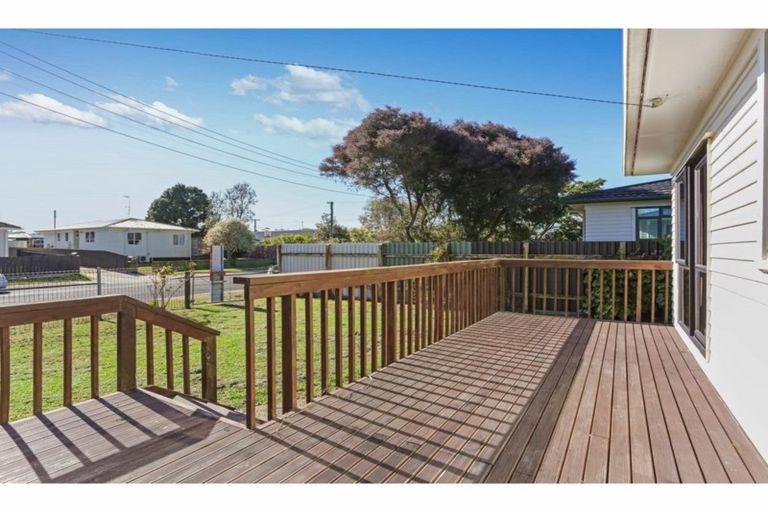 Photo of property in 5 Evans Place, Papakura, 2110