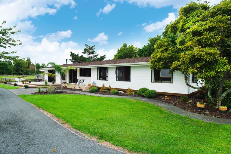 Photo of property in 42 Cameron Road, Makauri, Gisborne, 4071
