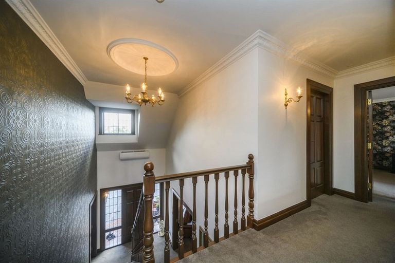 Photo of property in 81 Waterloo Crescent, Hokowhitu, Palmerston North, 4410