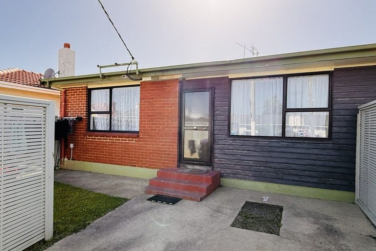 Photo of property in 105 Queens Drive, Saint Kilda, Dunedin, 9012