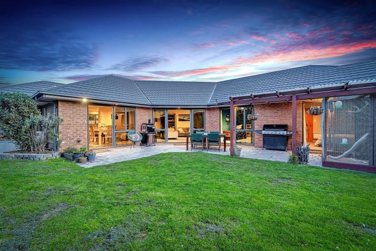 Photo of property in 5 Primula Place, Waimairi Beach, Christchurch, 8083