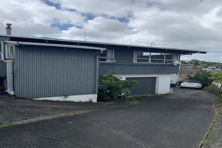 Photo of property in 1/33 Woodstock Road, Forrest Hill, Auckland, 0620