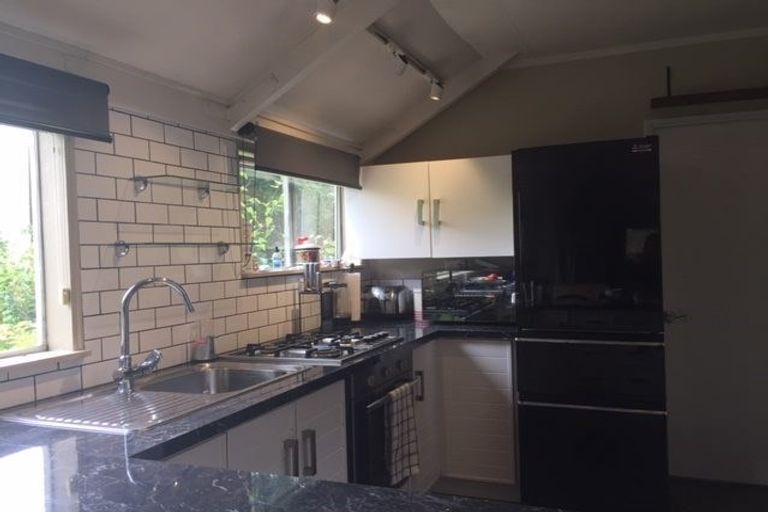 Photo of property in 210b Fernhill Road, Sunshine Bay, Queenstown, 9300