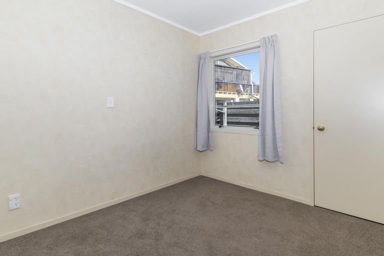 Photo of property in 16b Bristol Avenue, Brookfield, Tauranga, 3110