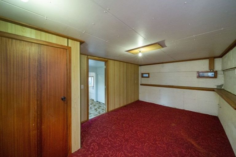 Photo of property in 177 Govett Avenue, Frankleigh Park, New Plymouth, 4310