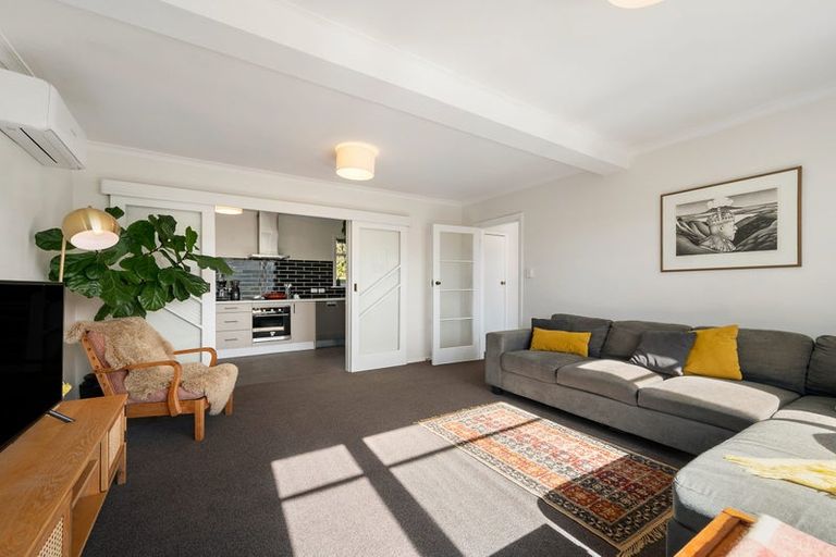 Photo of property in 142 Pembroke Road, Wilton, Wellington, 6012