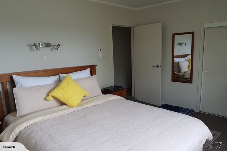 Photo of property in 27 Juniper Road, Sunnynook, Auckland, 0620