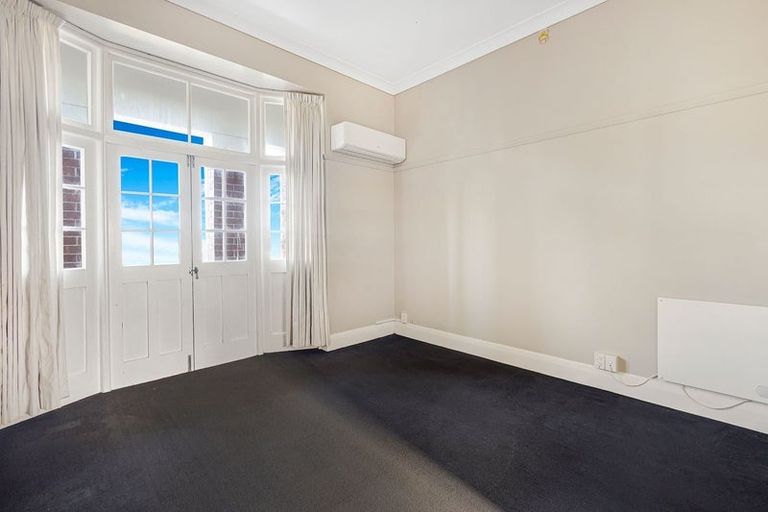 Photo of property in Fire Station Apartments, 54 Northland Road, Northland, Wellington, 6012