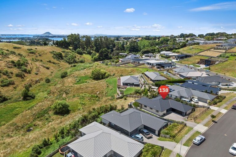 Photo of property in 138 Ballintoy Park Drive, Welcome Bay, Tauranga, 3175