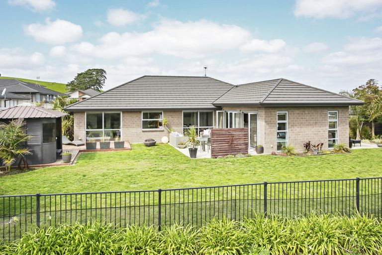 Photo of property in 13 Hillpark Drive, Pokeno, 2402