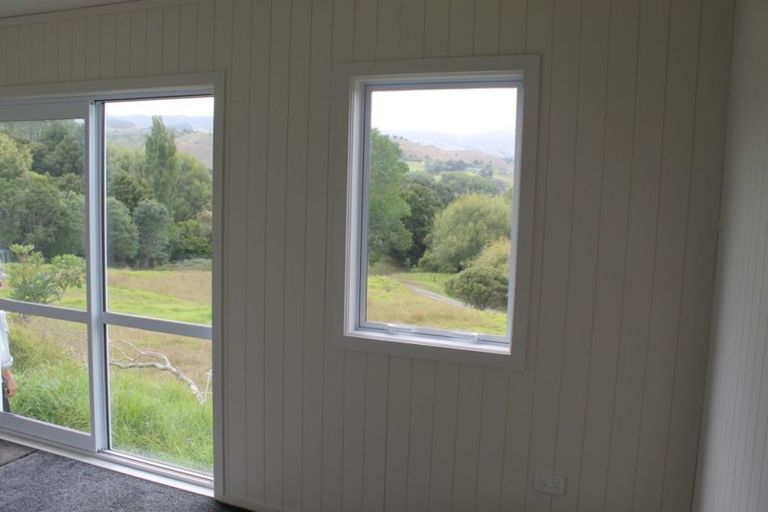 Photo of property in 79 Gorge Road, Maungaturoto, 0520