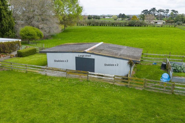 Photo of property in 11 Lawton Road, Feilding, 4775