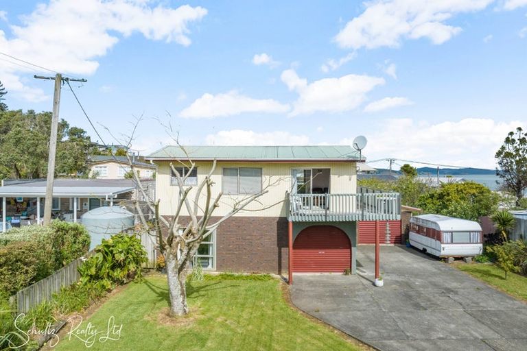 Photo of property in 28 Ngatoto Road, Tinopai, Matakohe, 0593