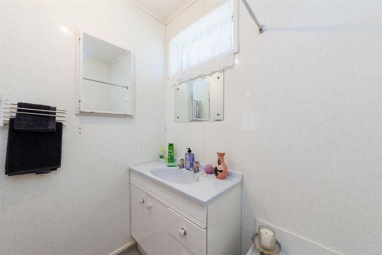 Photo of property in 149a High Street, Bulls, 4818