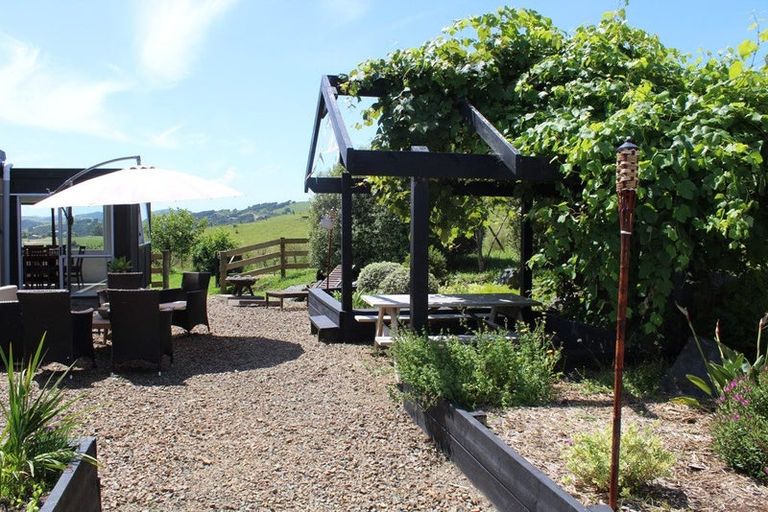 Photo of property in Dunkerron Farm, 852 Oneriri Road, Kaiwaka, 0573