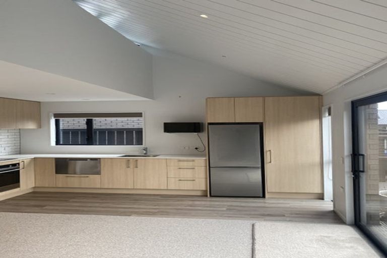 Photo of property in 5/9 Truscotts Road, Heathcote Valley, Christchurch, 8022