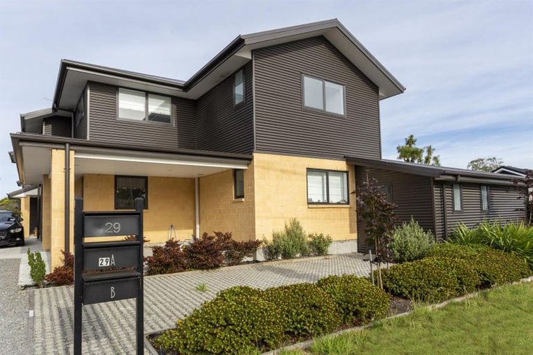 Photo of property in 29 Euston Street, Riccarton, Christchurch, 8041