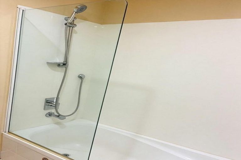 Photo of property in 22 Chapel Road, Flat Bush, Auckland, 2019