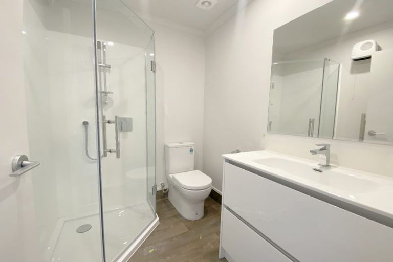 Photo of property in 6/9 Marlene Avenue, Te Atatu South, Auckland, 0610