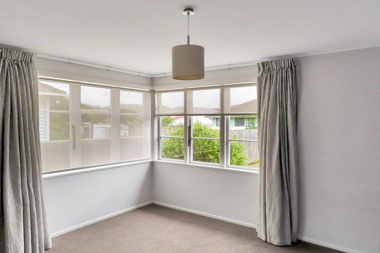 Photo of property in 23 Pilcher Crescent, Naenae, Lower Hutt, 5011