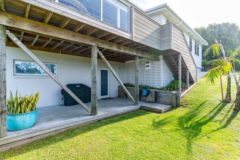 Photo of property in 13a Riverview Place, Waipu, 0582