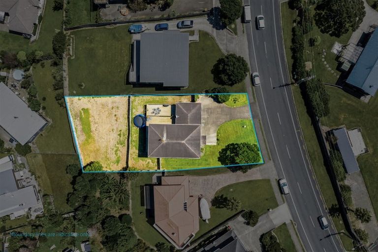 Photo of property in 1177 Whangaparaoa Road, Gulf Harbour, Whangaparaoa, 0930