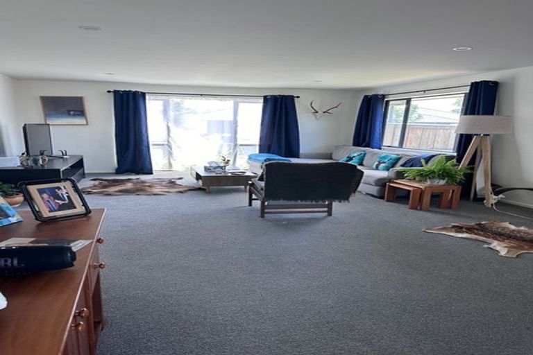 Photo of property in 27 Quinn Crescent, Woodend, 7610