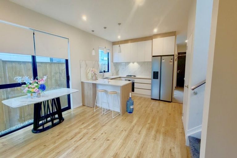 Photo of property in 32 Minhas Road, Papakura, 2110