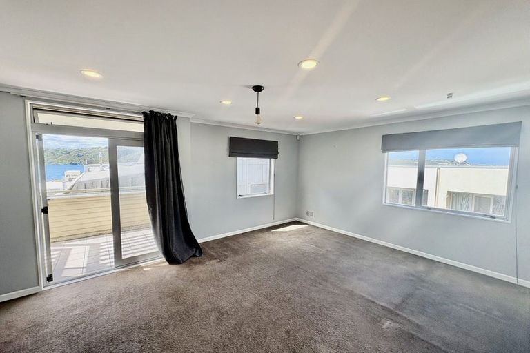 Photo of property in Marrakech Cafe, 25/305 Evans Bay Parade, Hataitai, Wellington, 6021