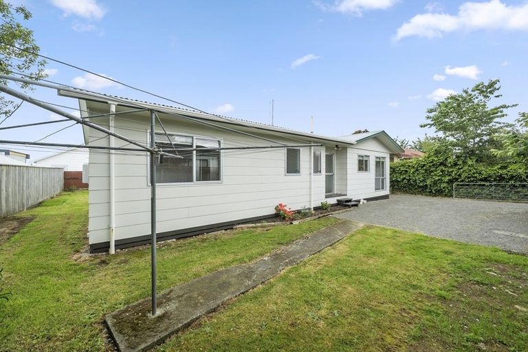 Photo of property in 9a Kebbell Avenue, Levin, 5510