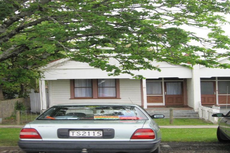 Photo of property in 24 Grey Street, Gisborne, 4010