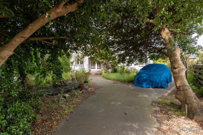 Photo of property in 34 Wainui Road, Waiwhetu, Lower Hutt, 5010