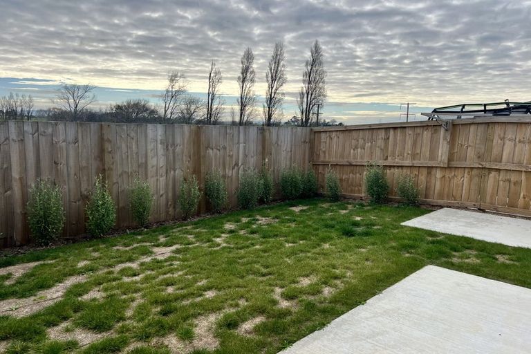 Photo of property in 45 Waruhia Crescent, Rototuna North, 3281