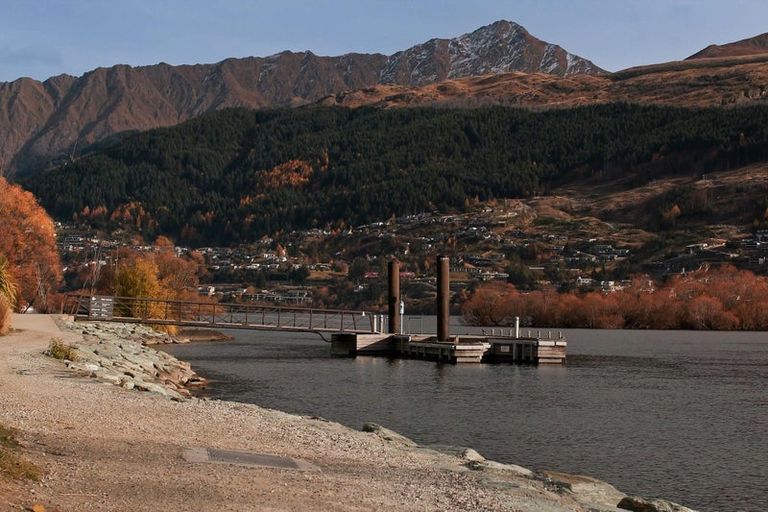 Photo of property in 16 Old Homestead Place, Kawarau Falls, Queenstown, 9300