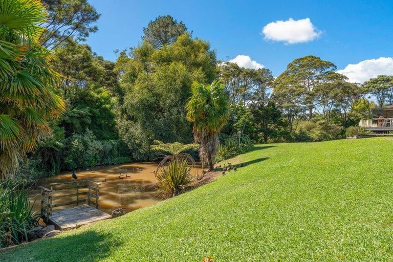 Photo of property in 41 Cloverfields Drive, Waimauku, 0812