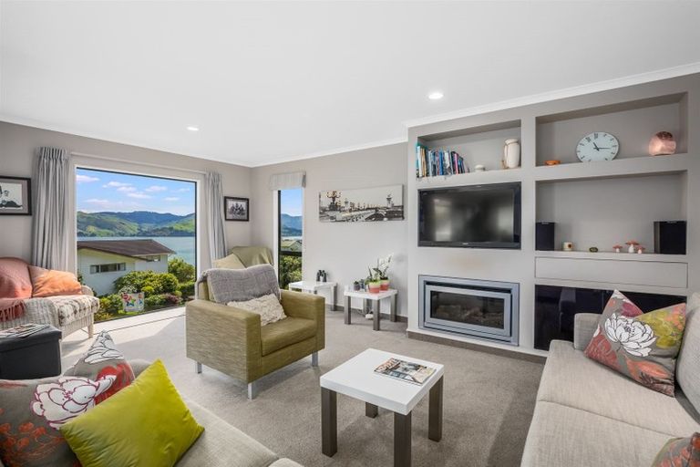 Photo of property in 39 Leeward Drive, Whitby, Porirua, 5024