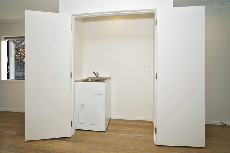 Photo of property in 4/59 Oakfield Crescent, Pukete, Hamilton, 3200