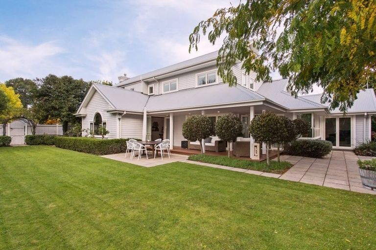 Photo of property in 4 Springvale Gardens, Harewood, Christchurch, 8051