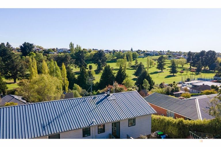 Photo of property in 130 Douglas Street, Highfield, Timaru, 7910