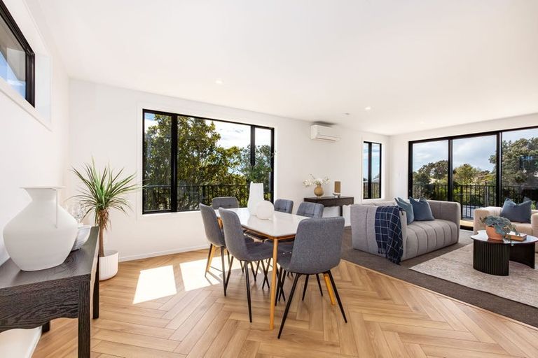 Photo of property in 115 Golf Road, Paraparaumu Beach, Paraparaumu, 5032