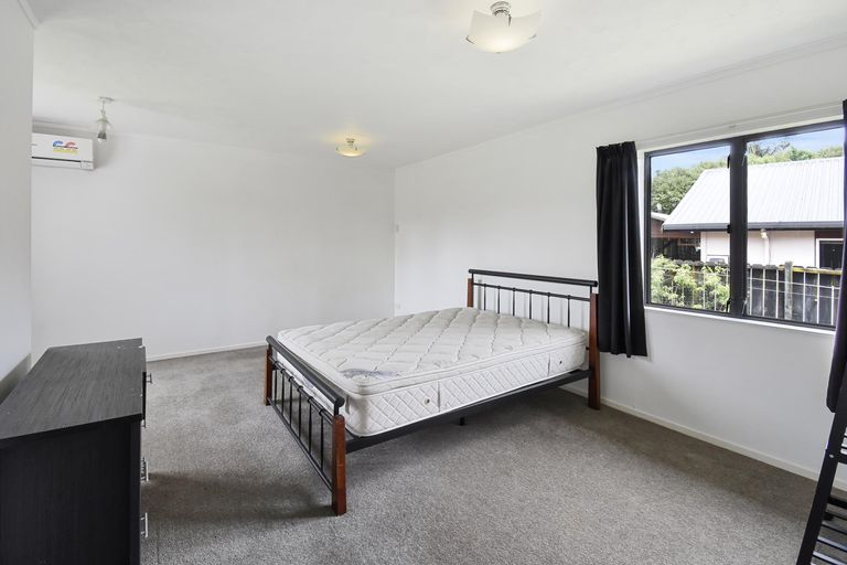 Photo of property in 57 Carnoustie Drive, Wattle Downs, Auckland, 2103